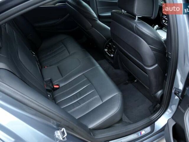 Серый БМВ 5 Серия, объемом двигателя 2.99 л и пробегом 212 тыс. км за 34500 $, фото 27 на Automoto.ua