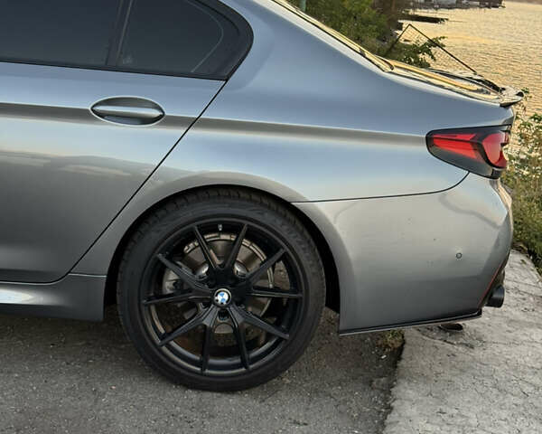 Серый БМВ 5 Серия, объемом двигателя 2 л и пробегом 54 тыс. км за 34999 $, фото 19 на Automoto.ua