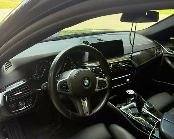 Серый БМВ 5 Серия, объемом двигателя 2 л и пробегом 128 тыс. км за 28999 $, фото 9 на Automoto.ua