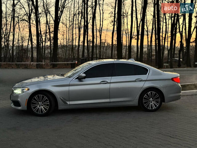 Серый БМВ 5 Серия, объемом двигателя 3 л и пробегом 115 тыс. км за 32999 $, фото 3 на Automoto.ua