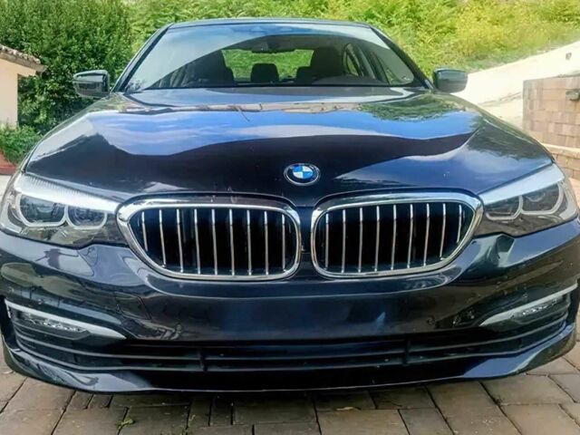 Серый БМВ 5 Серия, объемом двигателя 2 л и пробегом 45 тыс. км за 15000 $, фото 1 на Automoto.ua