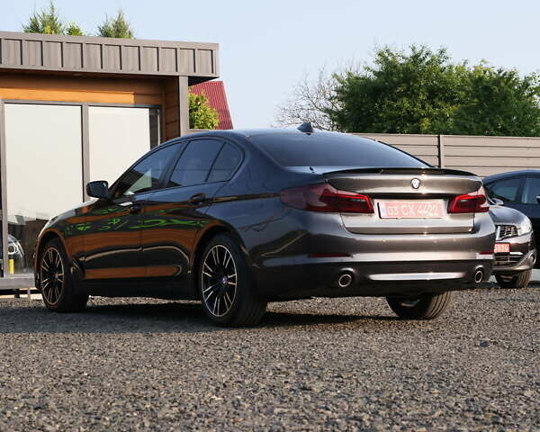 Серый БМВ 5 Серия, объемом двигателя 3 л и пробегом 186 тыс. км за 28999 $, фото 8 на Automoto.ua