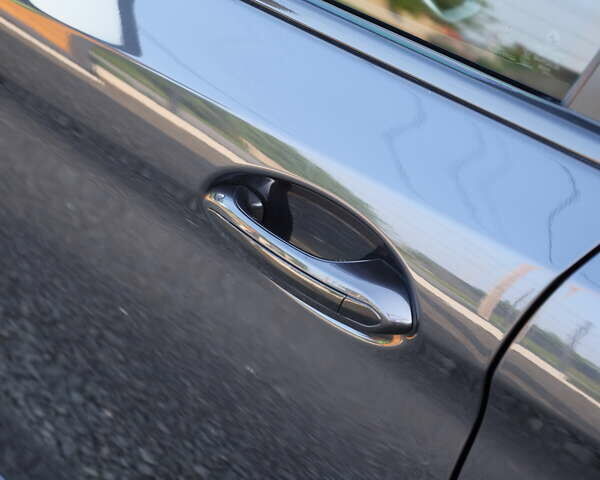 Серый БМВ 5 Серия, объемом двигателя 3 л и пробегом 186 тыс. км за 28999 $, фото 15 на Automoto.ua