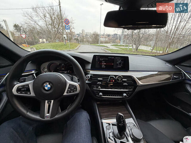 Серый БМВ 5 Серия, объемом двигателя 3 л и пробегом 171 тыс. км за 32500 $, фото 13 на Automoto.ua