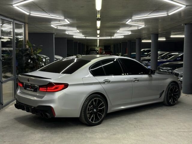 Серый БМВ 5 Серия, объемом двигателя 3 л и пробегом 126 тыс. км за 31900 $, фото 8 на Automoto.ua