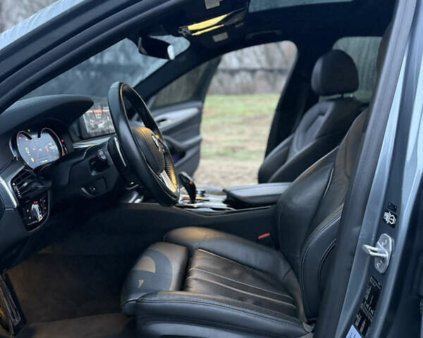 Сірий БМВ 5 Серія, об'ємом двигуна 2 л та пробігом 161 тис. км за 29900 $, фото 21 на Automoto.ua