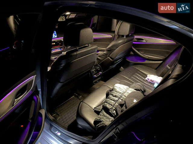 Серый БМВ 5 Серия, объемом двигателя 2.99 л и пробегом 205 тыс. км за 38700 $, фото 46 на Automoto.ua