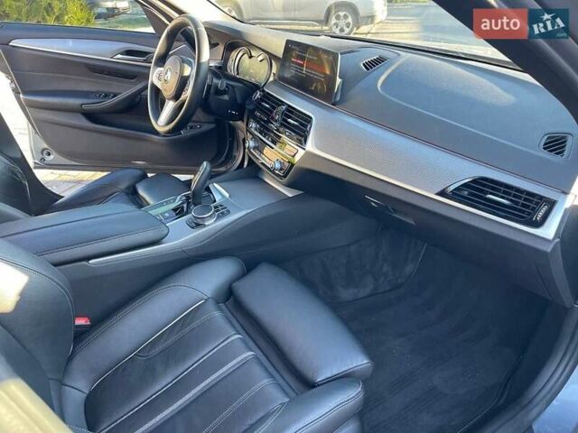 Серый БМВ 5 Серия, объемом двигателя 2 л и пробегом 206 тыс. км за 27900 $, фото 35 на Automoto.ua