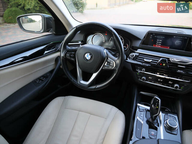 Серый БМВ 5 Серия, объемом двигателя 3 л и пробегом 186 тыс. км за 28999 $, фото 22 на Automoto.ua