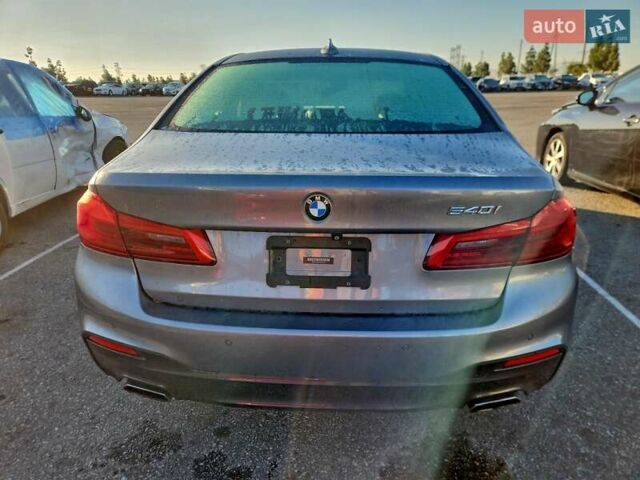 Серый БМВ 5 Серия, объемом двигателя 3 л и пробегом 92 тыс. км за 11000 $, фото 2 на Automoto.ua