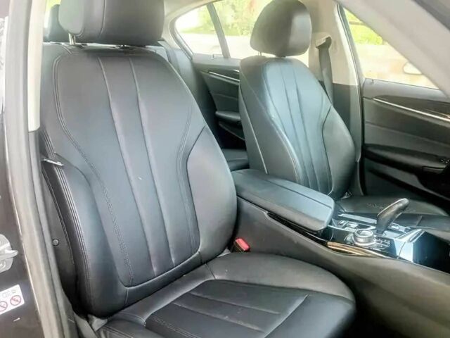 Серый БМВ 5 Серия, объемом двигателя 2 л и пробегом 45 тыс. км за 15000 $, фото 9 на Automoto.ua