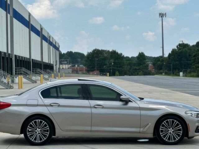 БМВ 5 Серия 2018 в Львове на Automoto.ua Серый БМВ 5 Серия, объемом двигателя 2 л и пробегом 36 тыс. км за 16000 $, фото 3 на Automoto.ua