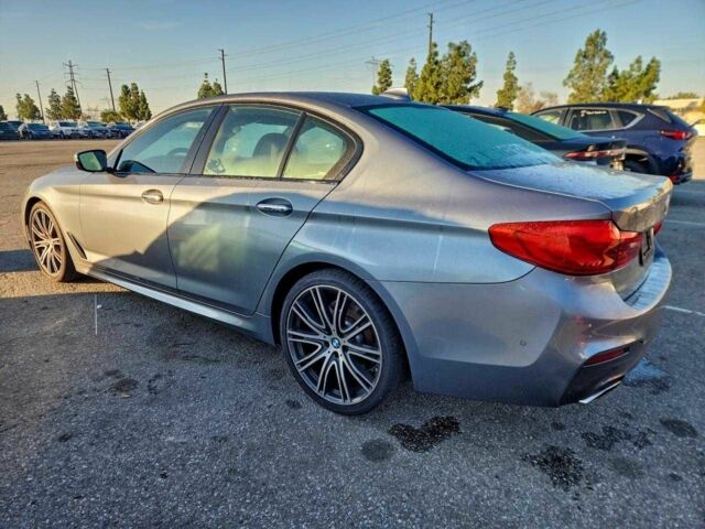 Серый БМВ 5 Серия, объемом двигателя 3 л и пробегом 92 тыс. км за 11000 $, фото 1 на Automoto.ua