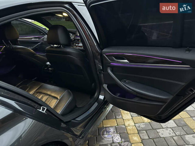 Серый БМВ 5 Серия, объемом двигателя 2 л и пробегом 154 тыс. км за 28599 $, фото 31 на Automoto.ua