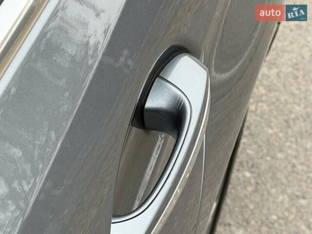 Сірий БМВ 5 Серія, об'ємом двигуна 2 л та пробігом 128 тис. км за 32500 $, фото 25 на Automoto.ua