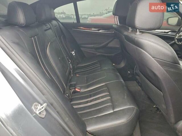 Серый БМВ 5 Серия, объемом двигателя 2 л и пробегом 82 тыс. км за 8000 $, фото 9 на Automoto.ua