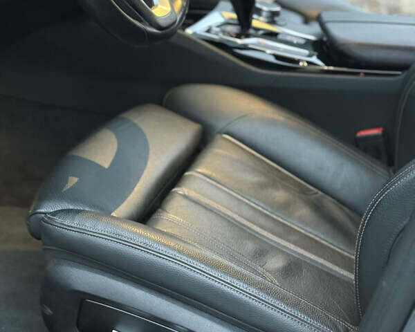 Сірий БМВ 5 Серія, об'ємом двигуна 2 л та пробігом 161 тис. км за 29900 $, фото 25 на Automoto.ua