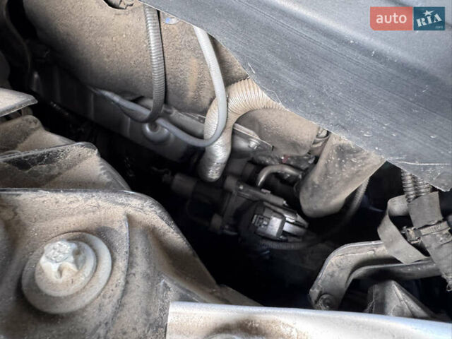 Серый БМВ 5 Серия, объемом двигателя 2 л и пробегом 154 тыс. км за 26999 $, фото 49 на Automoto.ua