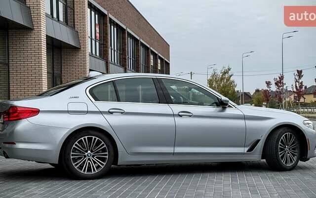 Серый БМВ 5 Серия, объемом двигателя 2 л и пробегом 99 тыс. км за 26000 $, фото 4 на Automoto.ua