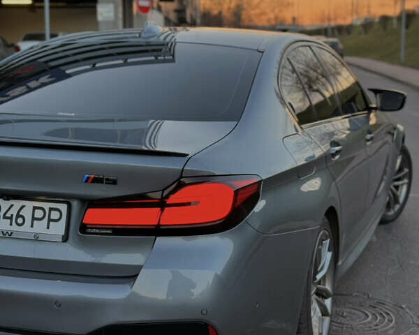 Серый БМВ 5 Серия, объемом двигателя 2 л и пробегом 166 тыс. км за 27700 $, фото 12 на Automoto.ua