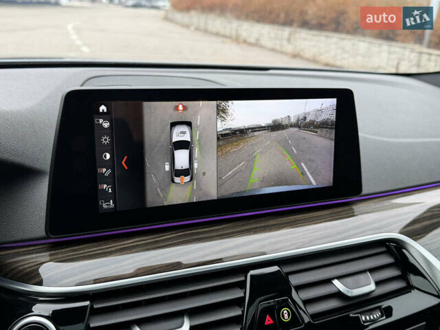 Сірий БМВ 5 Серія, об'ємом двигуна 2 л та пробігом 128 тис. км за 32500 $, фото 29 на Automoto.ua