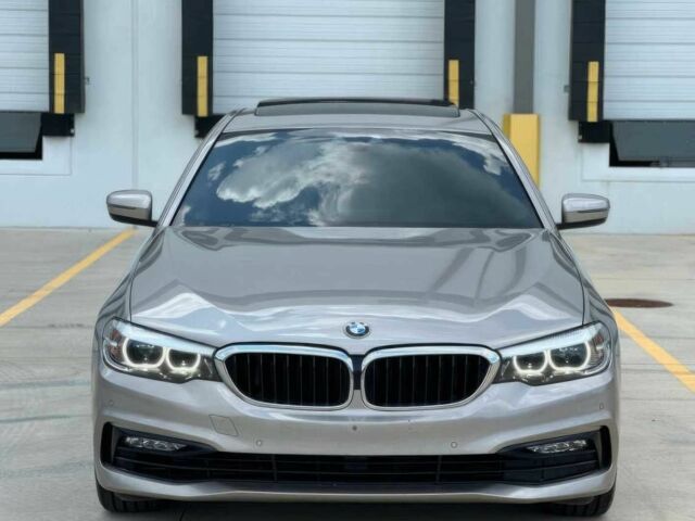 БМВ 5 Серия 2018 в Львове на Automoto.ua Серый БМВ 5 Серия, объемом двигателя 2 л и пробегом 36 тыс. км за 16000 $, фото 1 на Automoto.ua