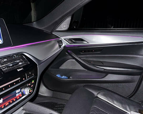 Серый БМВ 5 Серия, объемом двигателя 2.99 л и пробегом 205 тыс. км за 38700 $, фото 50 на Automoto.ua