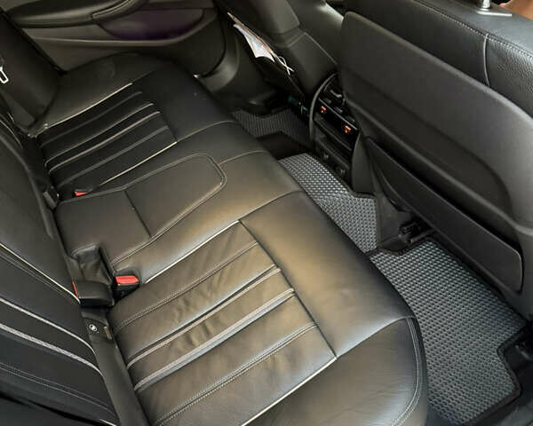 Серый БМВ 5 Серия, объемом двигателя 2 л и пробегом 54 тыс. км за 34999 $, фото 12 на Automoto.ua