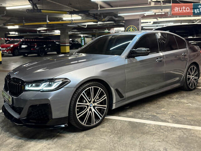 Серый БМВ 5 Серия, объемом двигателя 3 л и пробегом 74 тыс. км за 39000 $, фото 4 на Automoto.ua