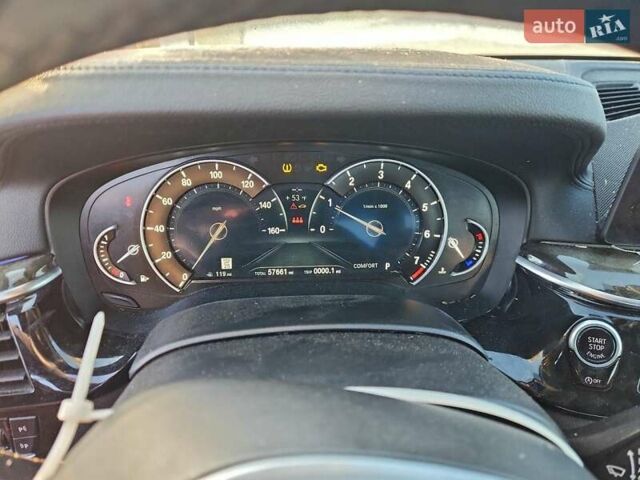 Серый БМВ 5 Серия, объемом двигателя 3 л и пробегом 92 тыс. км за 11000 $, фото 8 на Automoto.ua