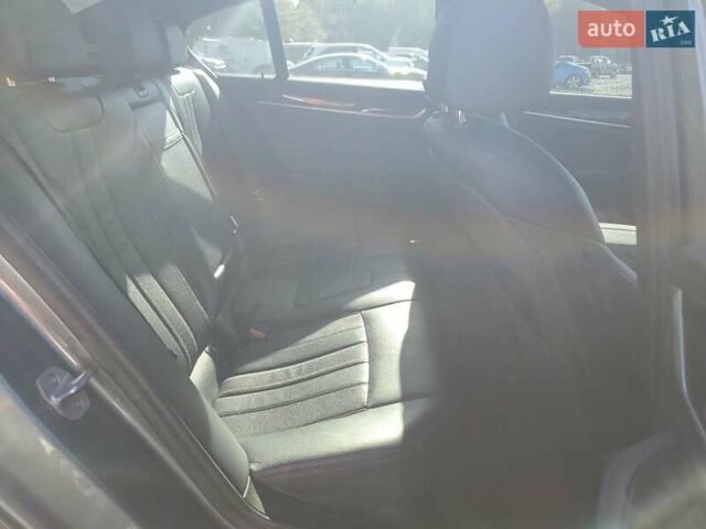 Серый БМВ 5 Серия, объемом двигателя 3 л и пробегом 152 тыс. км за 8100 $, фото 9 на Automoto.ua