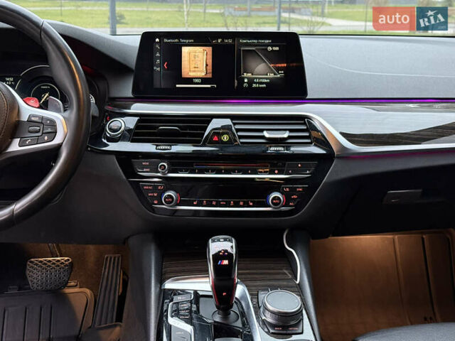 Серый БМВ 5 Серия, объемом двигателя 2 л и пробегом 85 тыс. км за 30900 $, фото 20 на Automoto.ua