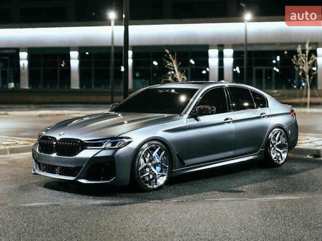 Серый БМВ 5 Серия, объемом двигателя 3 л и пробегом 59 тыс. км за 54999 $, фото 2 на Automoto.ua
