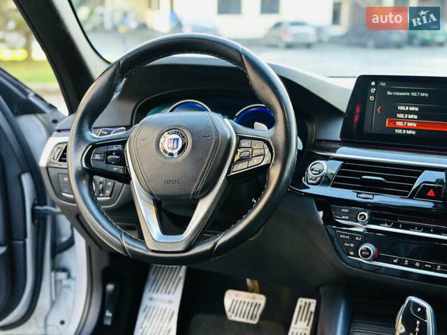 Сірий БМВ 5 Серія, об'ємом двигуна 2 л та пробігом 139 тис. км за 25500 $, фото 41 на Automoto.ua