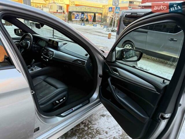 Серый БМВ 5 Серия, объемом двигателя 3 л и пробегом 139 тыс. км за 41400 $, фото 46 на Automoto.ua