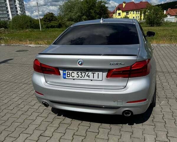 Сірий БМВ 5 Серія, об'ємом двигуна 2 л та пробігом 75 тис. км за 28000 $, фото 19 на Automoto.ua