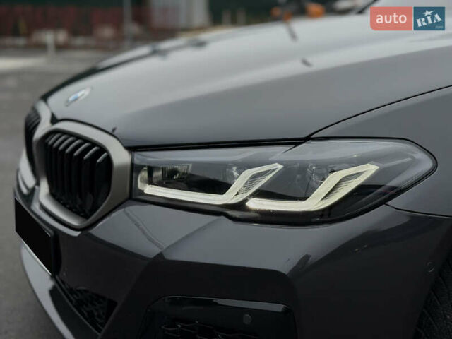 Серый БМВ 5 Серия, объемом двигателя 4.39 л и пробегом 118 тыс. км за 40900 $, фото 6 на Automoto.ua