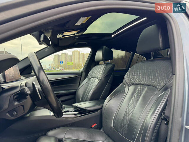 Серый БМВ 5 Серия, объемом двигателя 2 л и пробегом 258 тыс. км за 31500 $, фото 12 на Automoto.ua