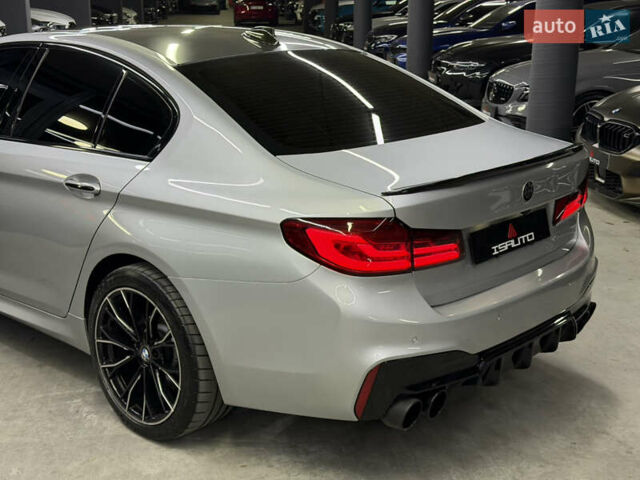 Серый БМВ 5 Серия, объемом двигателя 3 л и пробегом 126 тыс. км за 31900 $, фото 11 на Automoto.ua