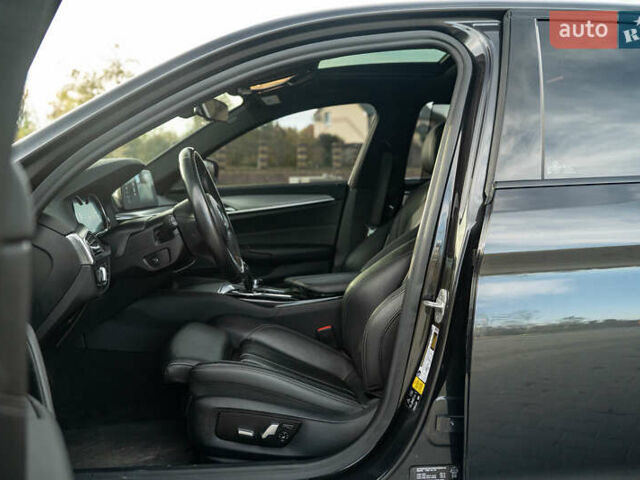 Серый БМВ 5 Серия, объемом двигателя 2 л и пробегом 70 тыс. км за 33900 $, фото 21 на Automoto.ua