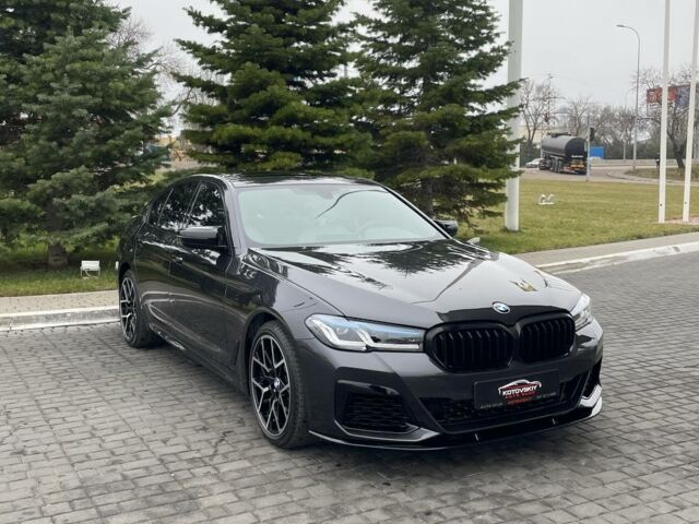 Сірий БМВ 5 Серія, об'ємом двигуна 2 л та пробігом 126 тис. км за 31500 $, фото 2 на Automoto.ua