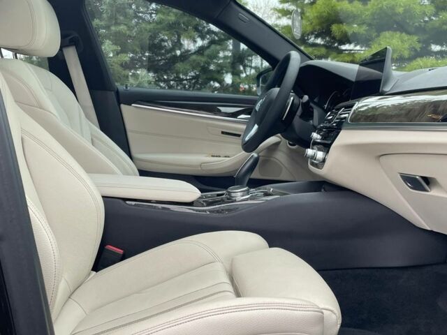 Сірий БМВ 5 Серія, об'ємом двигуна 2 л та пробігом 126 тис. км за 31500 $, фото 15 на Automoto.ua