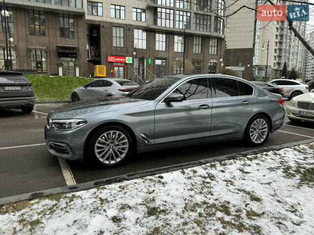 Серый БМВ 5 Серия, объемом двигателя 3 л и пробегом 172 тыс. км за 34500 $, фото 6 на Automoto.ua