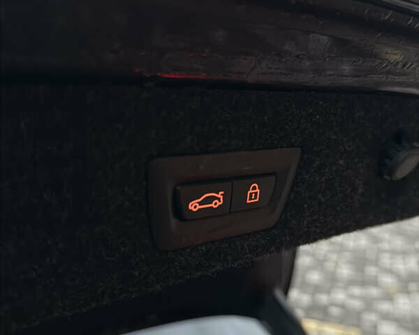 Серый БМВ 5 Серия, объемом двигателя 2 л и пробегом 154 тыс. км за 28599 $, фото 30 на Automoto.ua