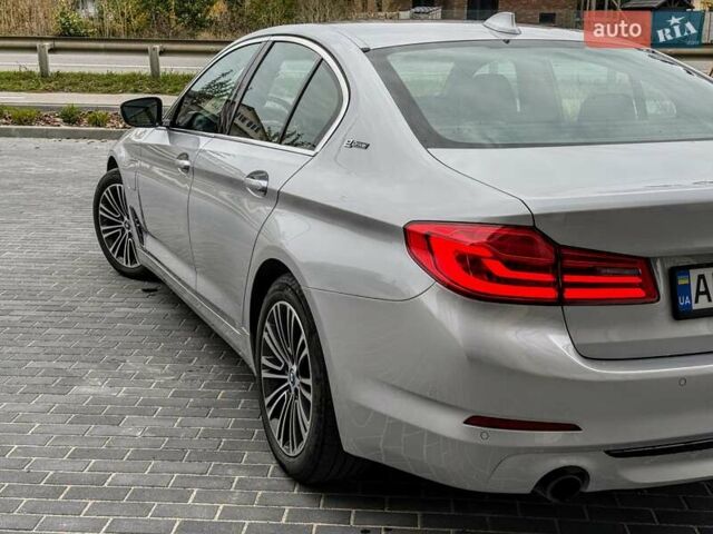 Серый БМВ 5 Серия, объемом двигателя 2 л и пробегом 99 тыс. км за 26000 $, фото 7 на Automoto.ua
