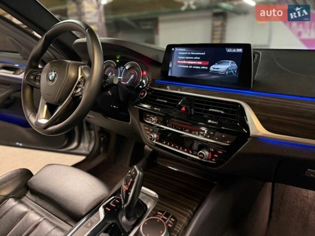 Сірий БМВ 5 Серія, об'ємом двигуна 2 л та пробігом 93 тис. км за 26500 $, фото 75 на Automoto.ua