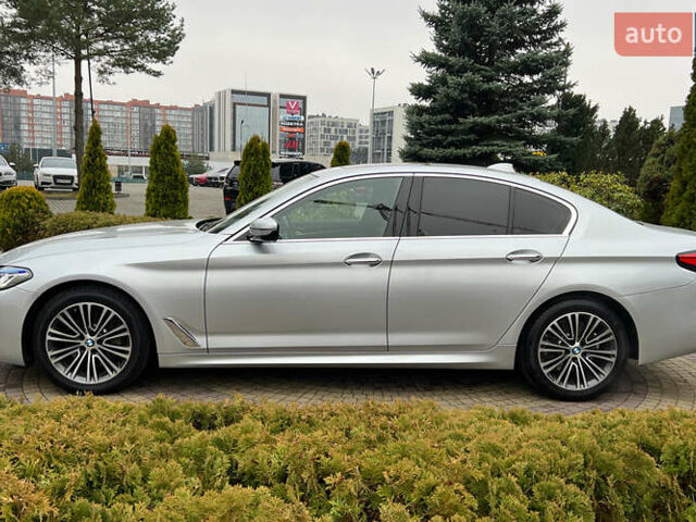 Серый БМВ 5 Серия, объемом двигателя 2 л и пробегом 111 тыс. км за 28300 $, фото 3 на Automoto.ua