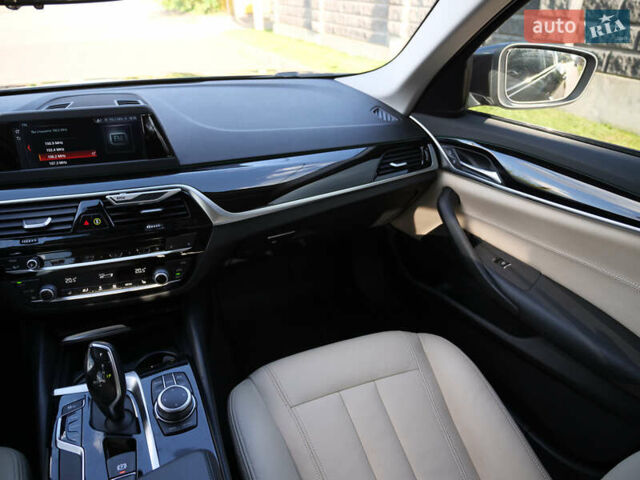 Серый БМВ 5 Серия, объемом двигателя 3 л и пробегом 186 тыс. км за 28999 $, фото 24 на Automoto.ua