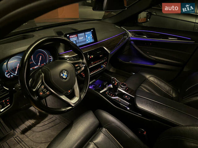 Сірий БМВ 5 Серія, об'ємом двигуна 2 л та пробігом 128 тис. км за 32500 $, фото 51 на Automoto.ua