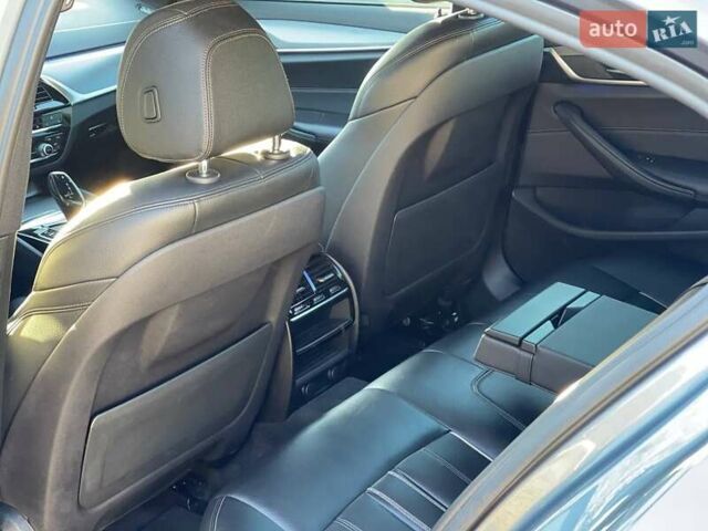 Серый БМВ 5 Серия, объемом двигателя 2 л и пробегом 206 тыс. км за 27900 $, фото 10 на Automoto.ua
